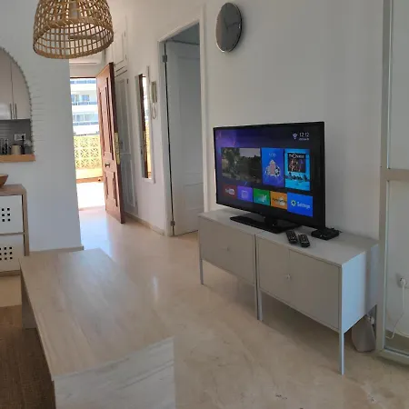 Apartamento Vista-marina With Pool And Terrace Torremolinos